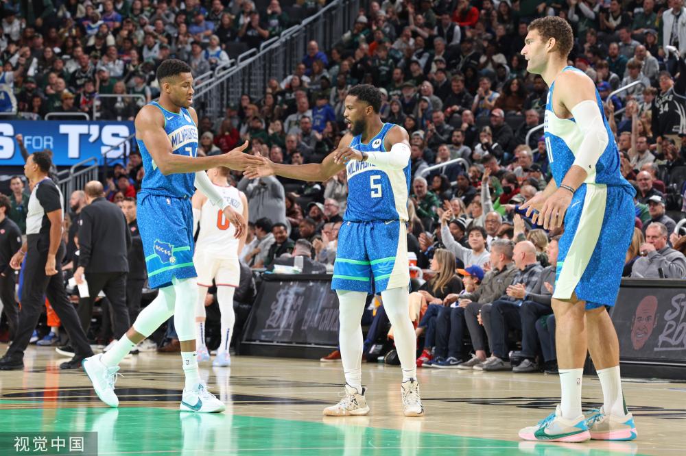 坐镇前场 坐镇前场