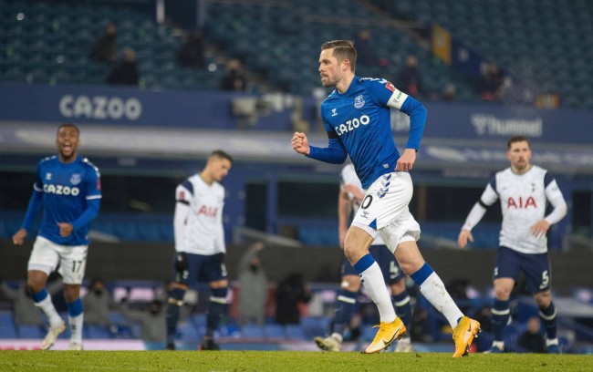 逆转的主要 逆转的主要