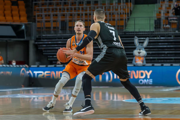 转会更像是 转会更像是