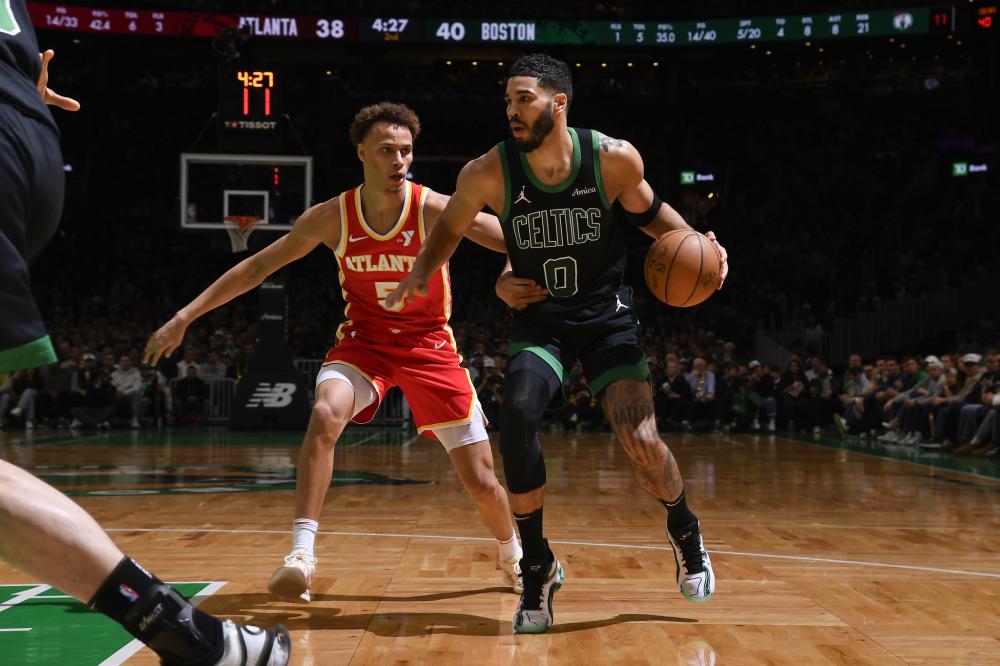 他不仅个人 他不仅个人